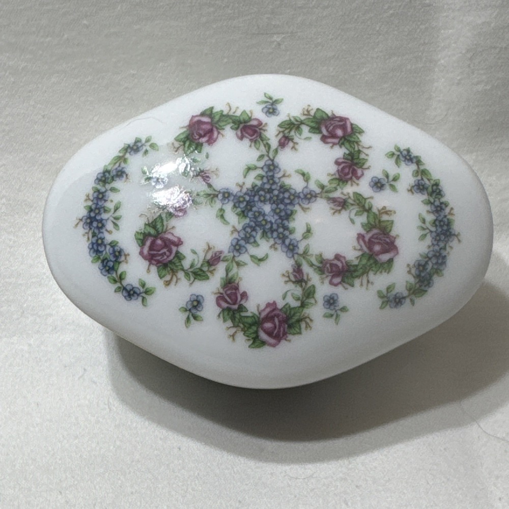 Vintage Heritage House 1985 Trinket Music Box‎ Songs of Love 'As Time Goes By'